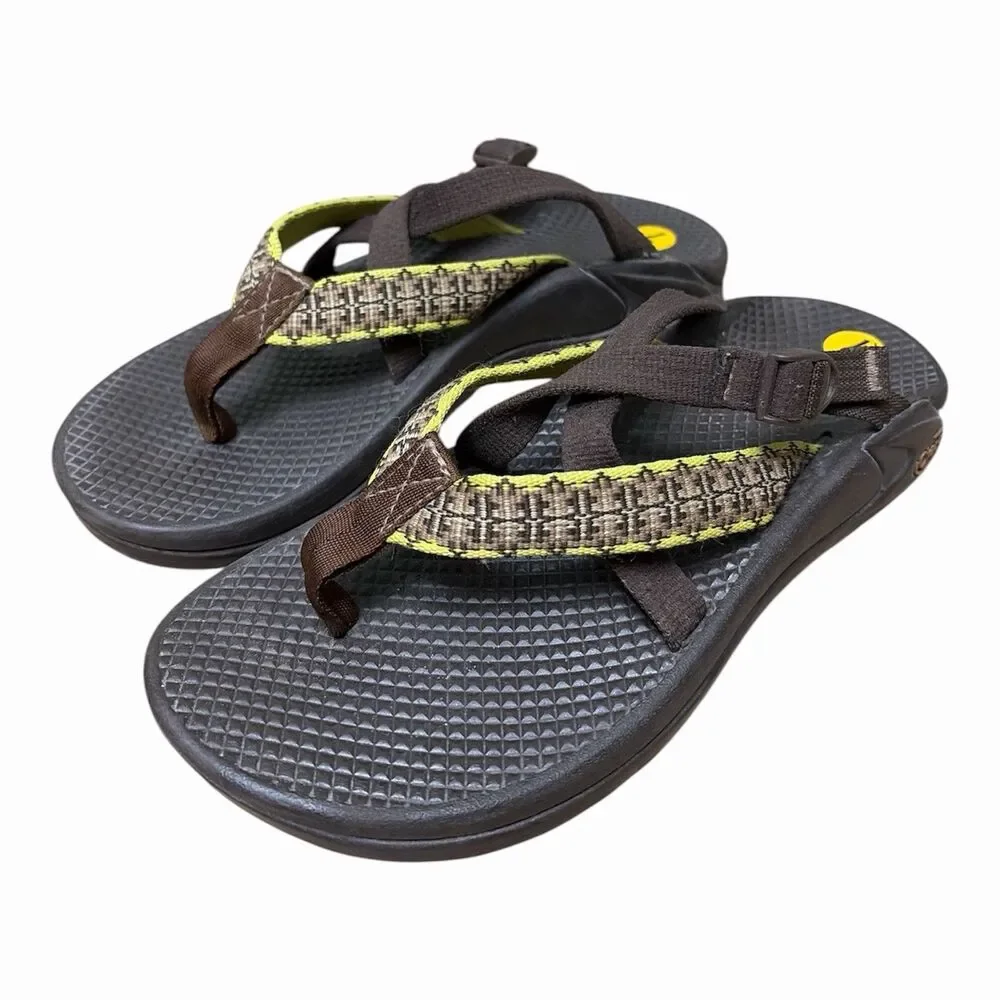 Chaco Hipthong Two Sandals Womens Size 7 Brown Green Webbing Flip Flops